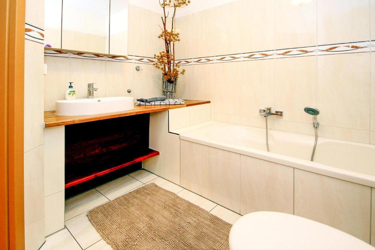 Semi-Detached House, Schonwalde Villa Siedlung Schonwalde Екстериор снимка